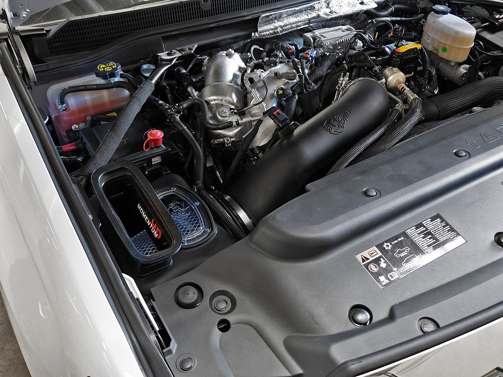 aFe Power 50-74008 Momentum HD Cold Air Intake System w/Pro 10R Filter Media (GM Diesel Trucks 17-19 V8-6.6L (td) L5P) Afe Power