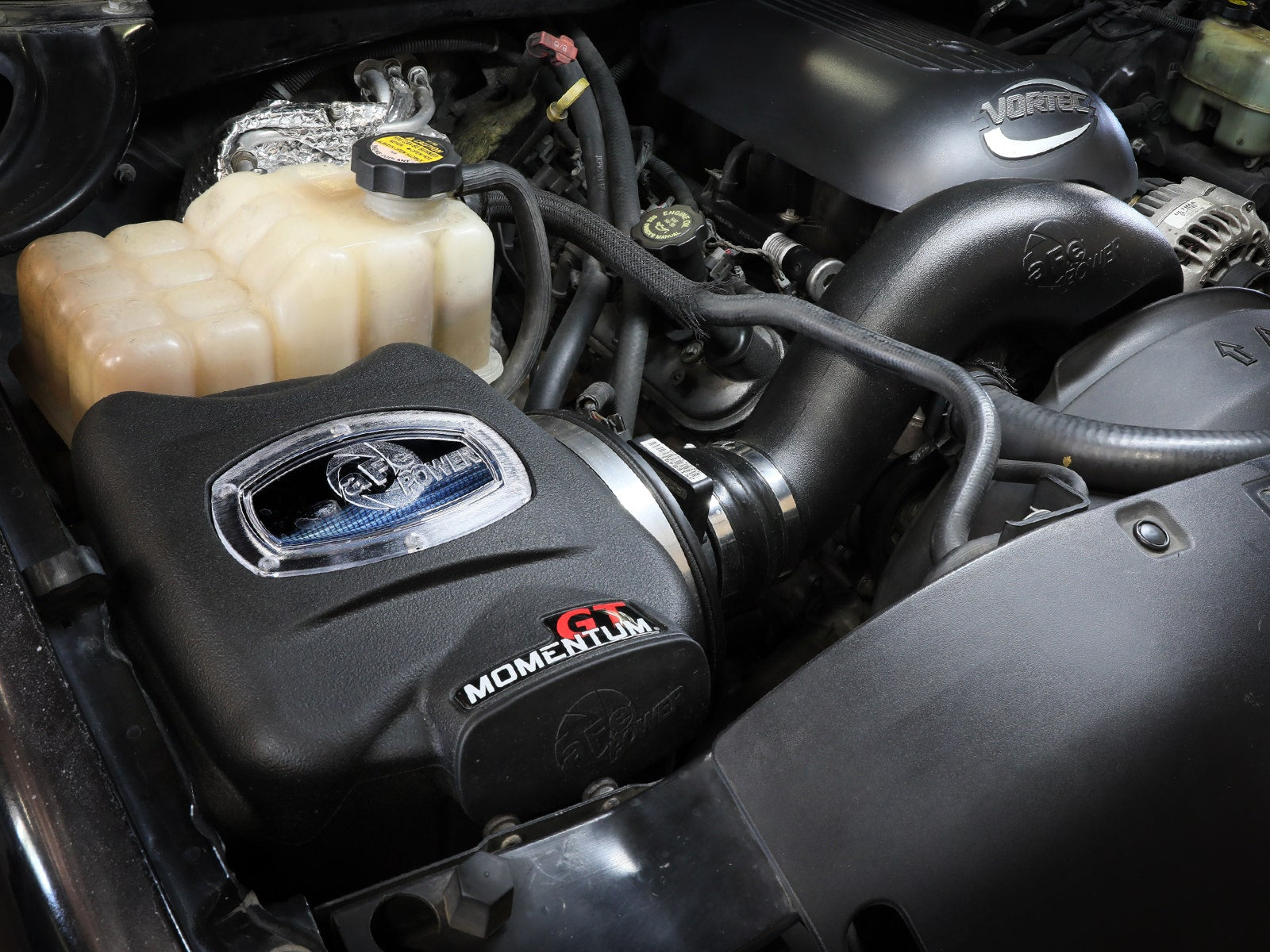 aFe Power 54-74101 Momentum GT Cold Air Intake System w/ Pro 5R Filter (GM Trucks/SUVs 99-07 V8-4.8L/5.3L/6.0L (GMT800)) aFe Power