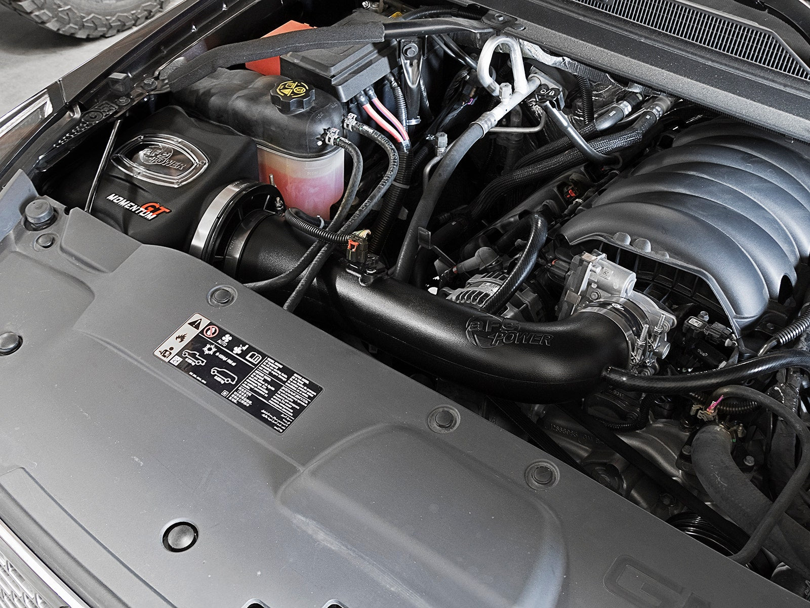 aFe Power 54-74110 Momentum GT Cold Air Intake System w/Pro 5R Filter (GM Silverado/Sierra 1500 14-19 / Tahoe/Suburban/Yukon/XL/Escalade 15-20 V8-5.3L/6.2L) aFe Power