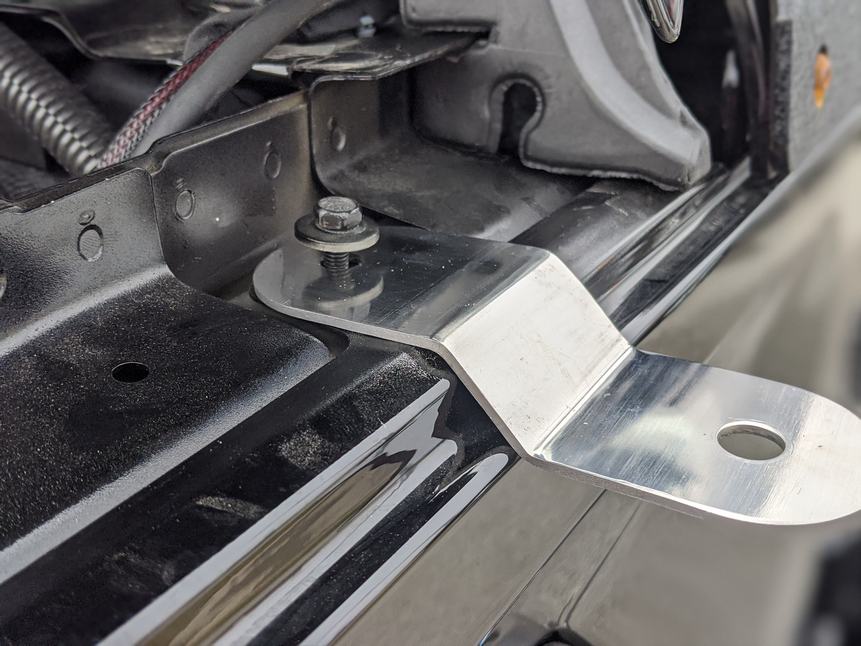 ProComm PC32-3300 Jeep Gladiator JT Hood / Fender Antenna Mount | 2019 - 2024 ProComm